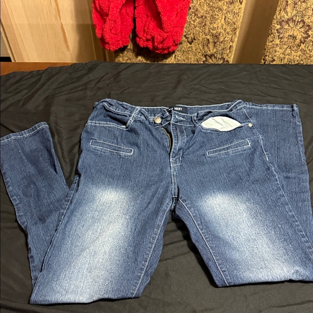 #131–Stylish Indigo Straight Leg Jeans